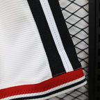 Short Oficial de Equipación – Manchester United (Temporada 2026/27)