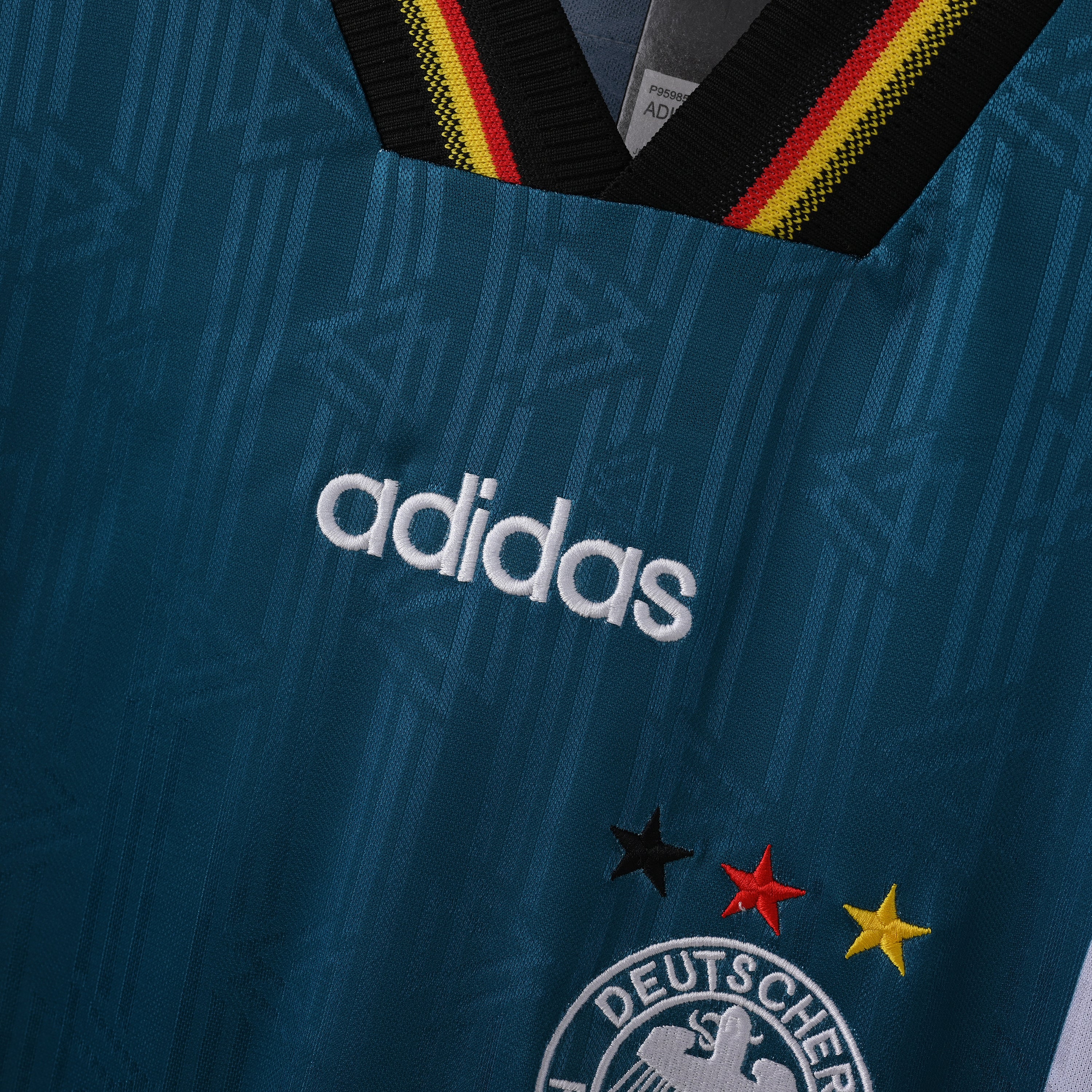 Camiseta Icónica Selección de Alemania Temporada 1994/1996 (Visitante)