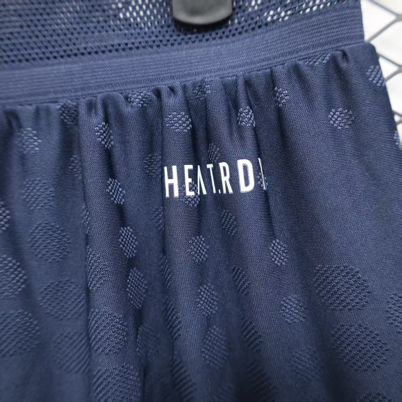 Short Oficial de Equipación – Real Madrid (Temporada 2026/27)