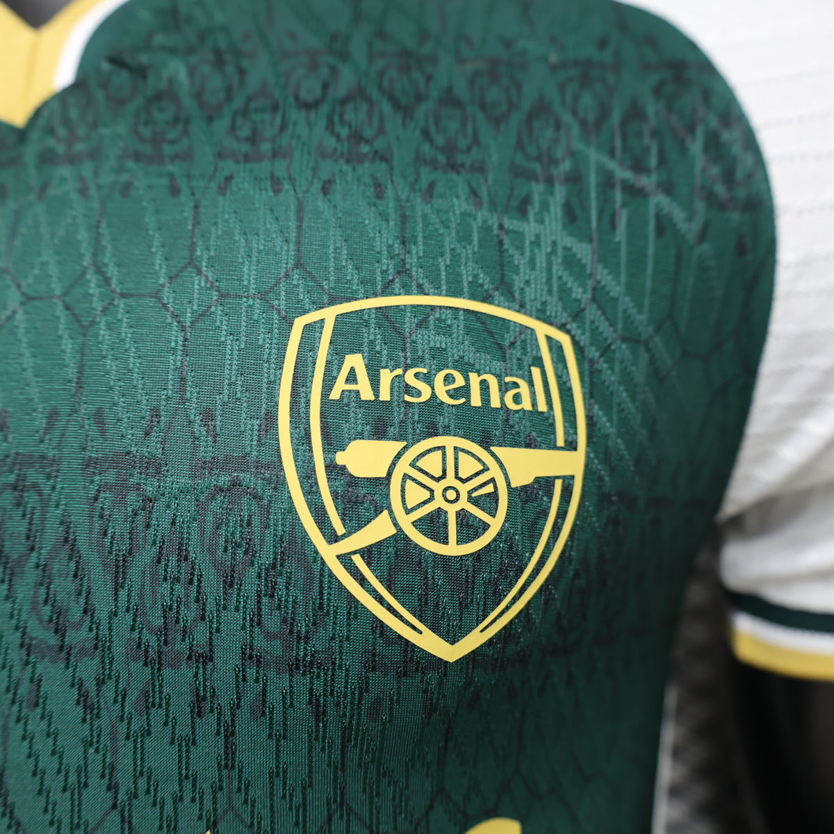Arsenal FC – Conjunto de Visitante (Temporada 2023/2024) 🟢⚪