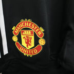 Short Oficial de Equipación – Manchester United (Temporada 2026/27)