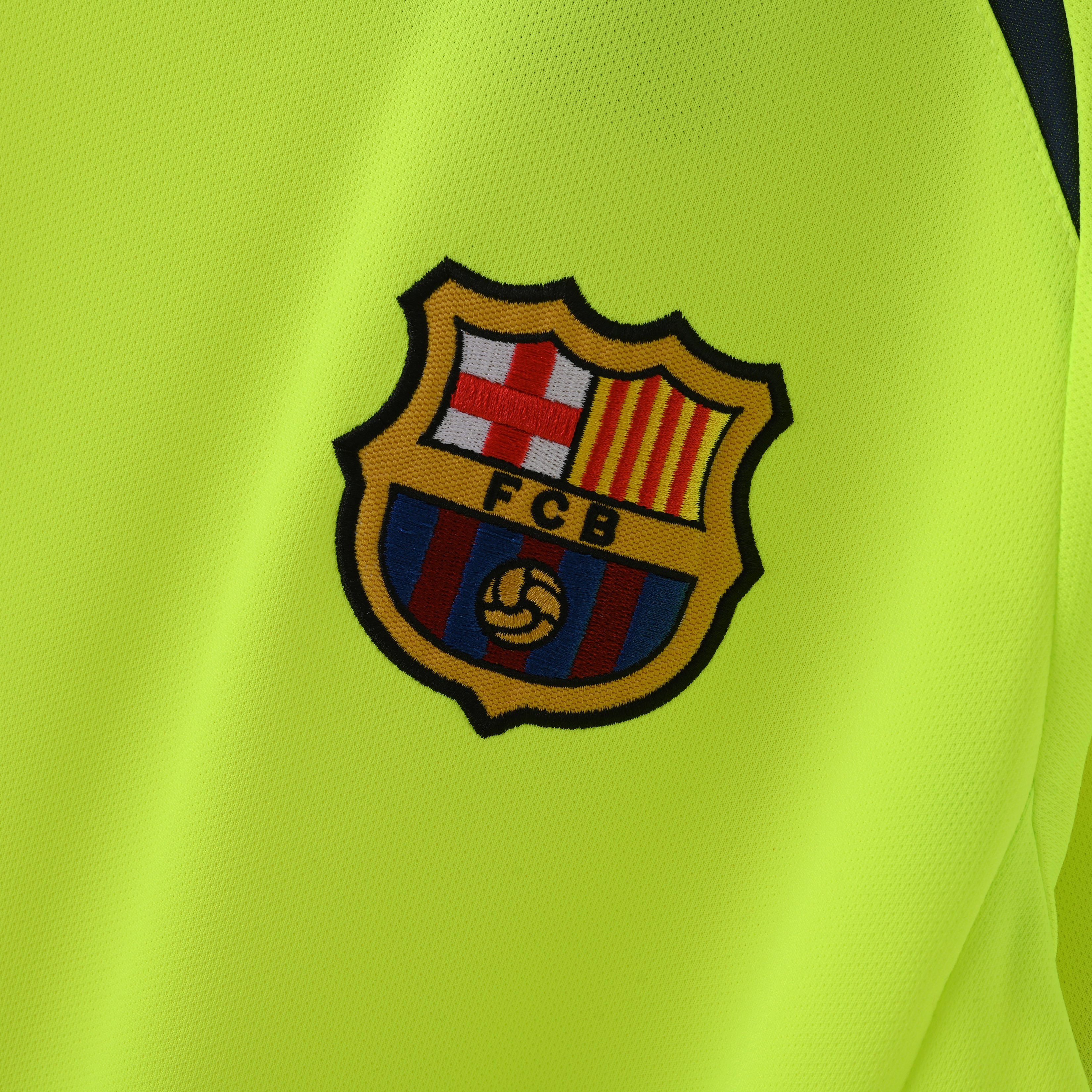 Camiseta Icónica FC Barcelona Temporada 2005/2006 (Visitante o Alternativa)