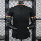 Presume de la segunda equipación / camiseta retro de la Selección Española de Adidas