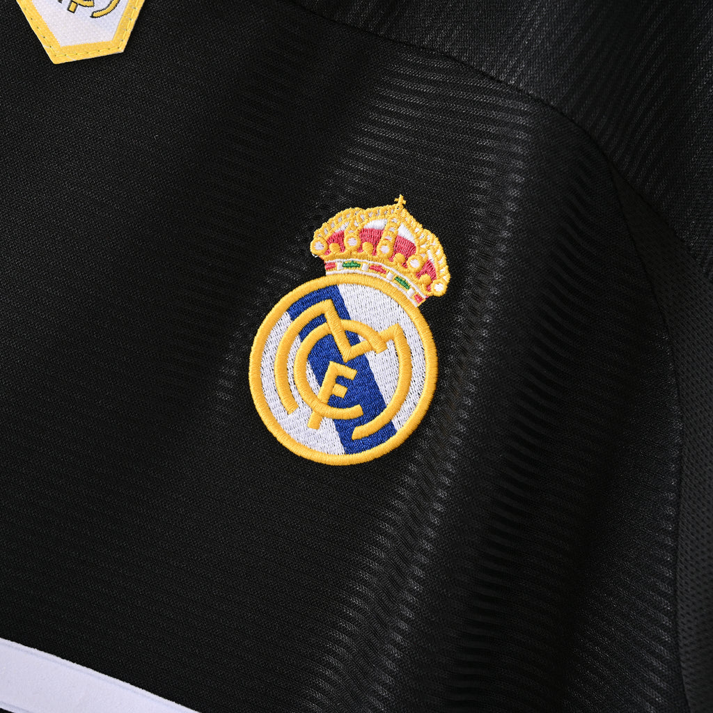 Camiseta Icónica Real Madrid Temporada 1999/2000 (Visitante o Alternativa - Centenario)