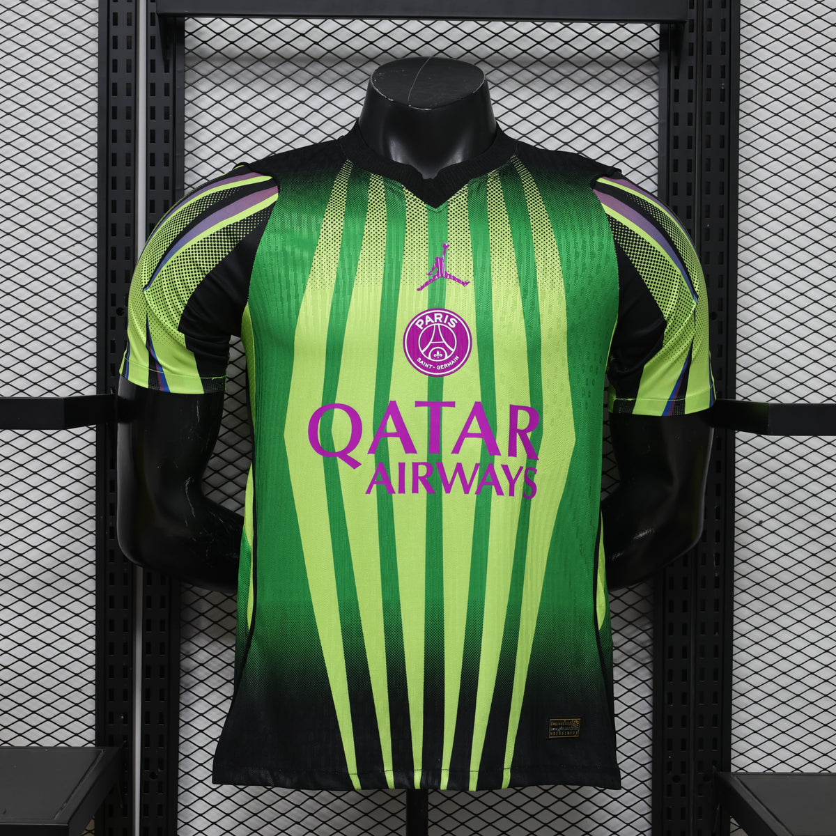 Paris Saint-Germain (PSG) x Jordan - Cuarta Equipación (Temporada 2024/2025)