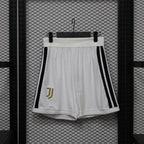 Short Oficial de Equipación – Juventus (Temporada 2026/27)