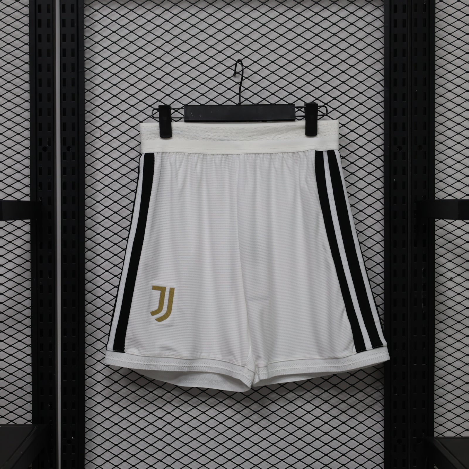 Short Oficial de Equipación – Juventus (Temporada 2026/27)
