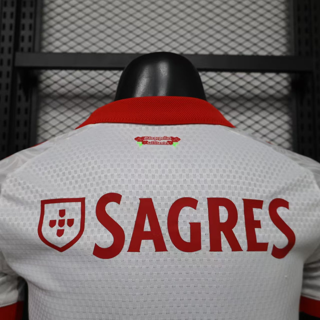 SL Benfica – Segunda equipación / Alternativa (Temporada 2024/2025) ⚪🔴