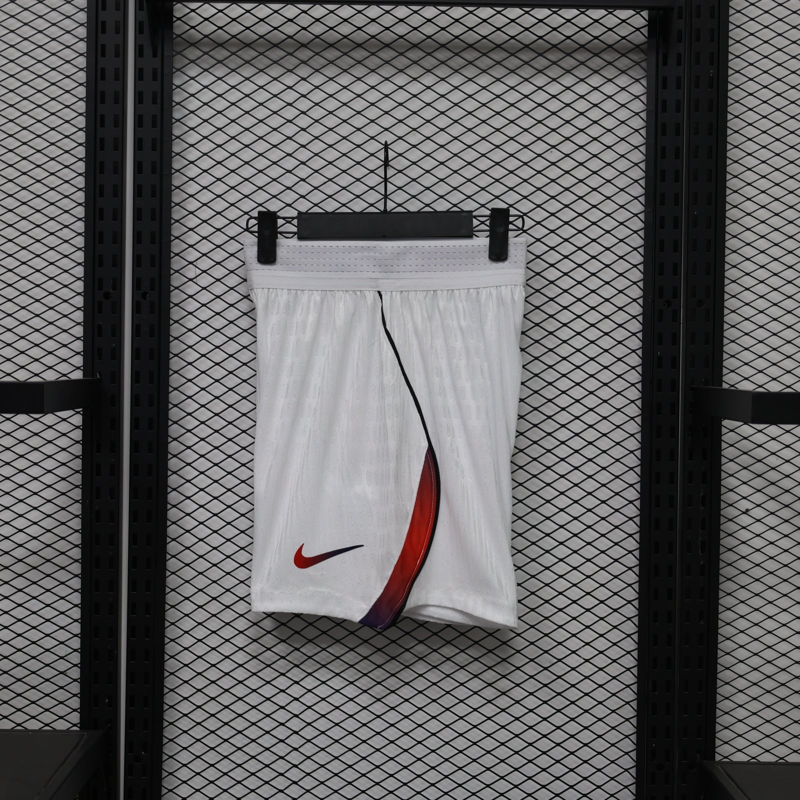 Short Oficial de Equipación – Chivas de Guadalajara (Temporada 2026/27)
