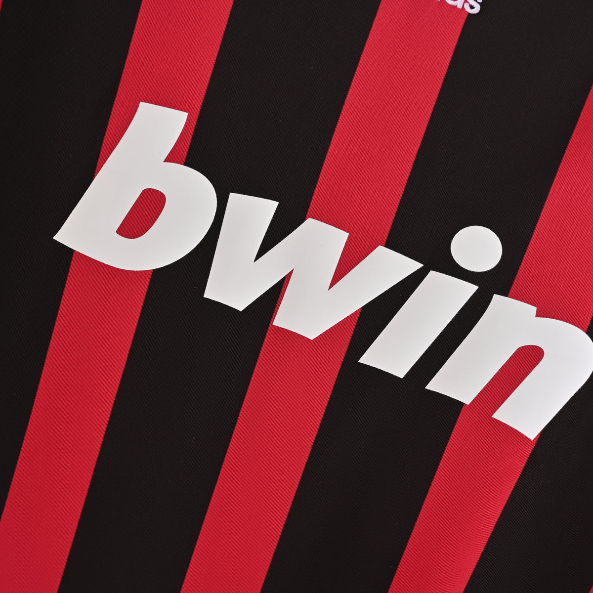 Camiseta Icónica AC Milan Temporada 2006/2007
