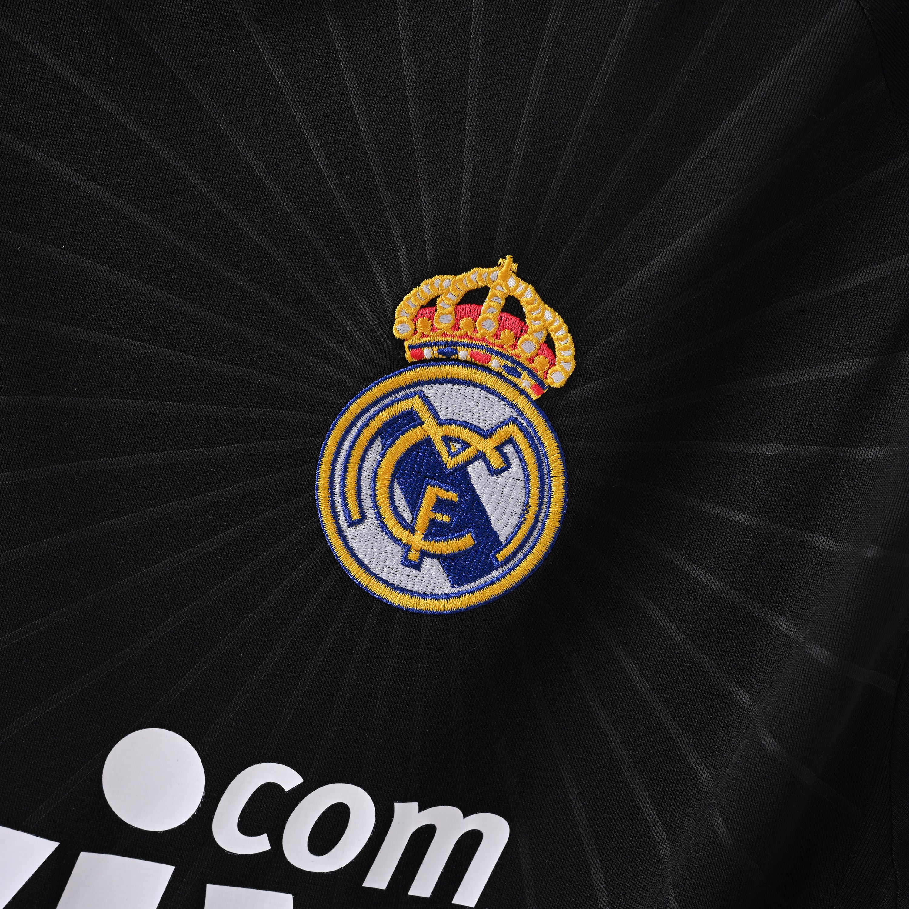 Camiseta Icónica Real Madrid Temporada 2010/2011 (Visitante o Alternativa)