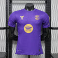 FC Barcelona x Kobe Bryant en color morado y detalles dorados (Temporada actual)