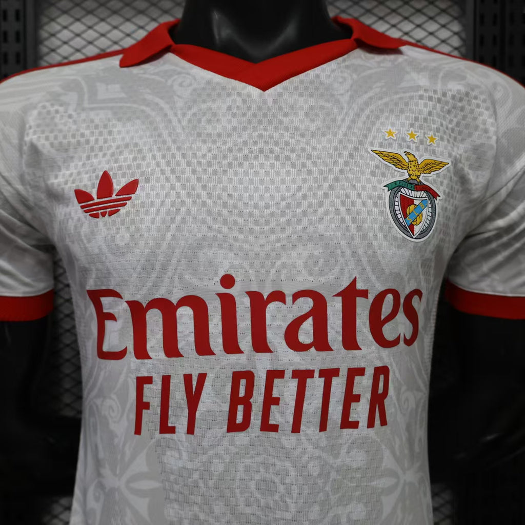 SL Benfica – Segunda equipación / Alternativa (Temporada 2024/2025) ⚪🔴
