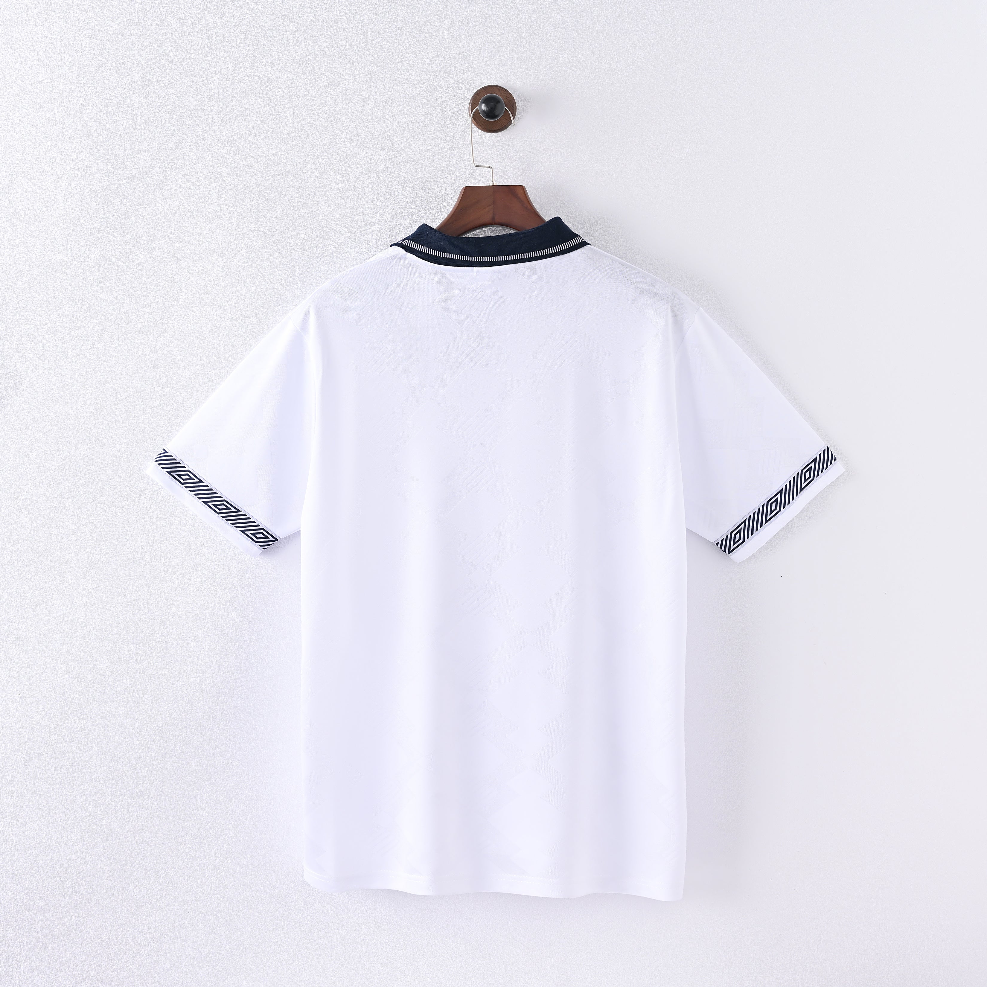 Camiseta Icónica Selección de Inglaterra Temporada 1990 (Local - Italia '90)