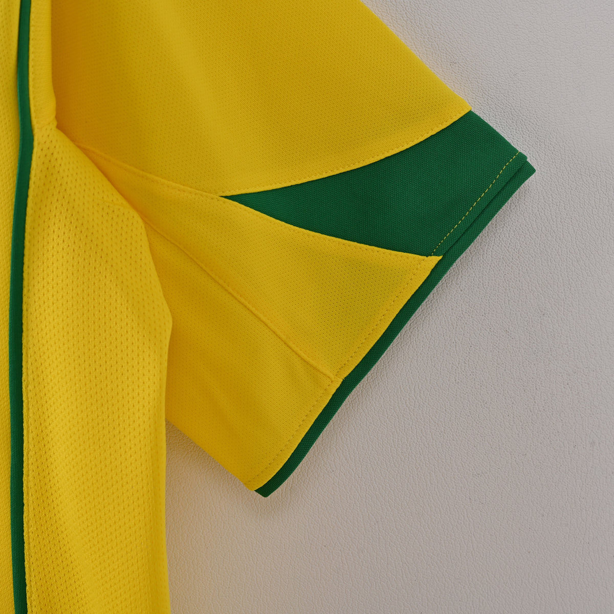 Camiseta Icónica Selección de Brasil Temporada 2004/2005