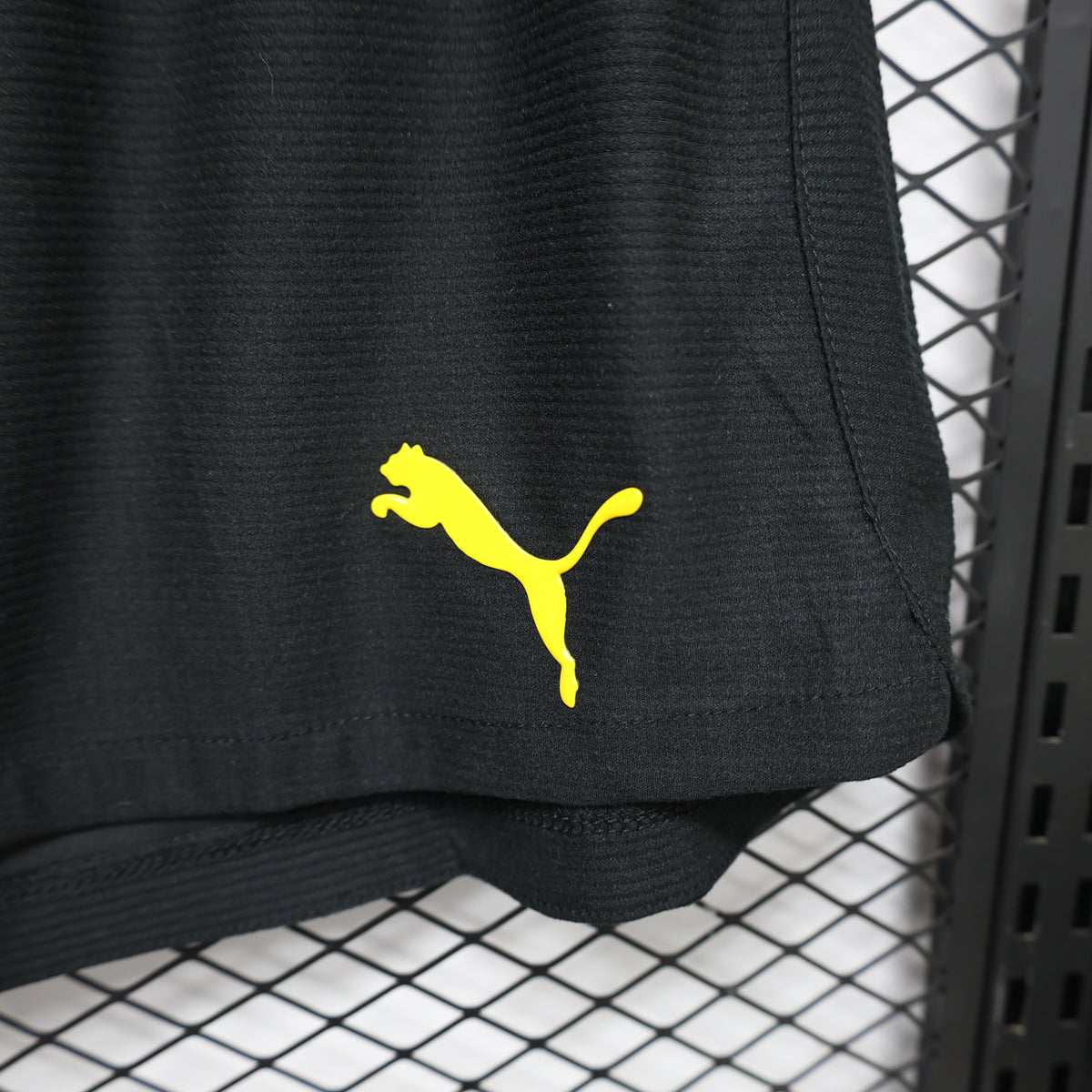 Short Oficial de Equipación – Borussia Dortmund (Temporada 2026/27)