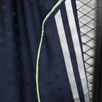 Short Oficial de Equipación – Real Madrid (Temporada 2026/27)