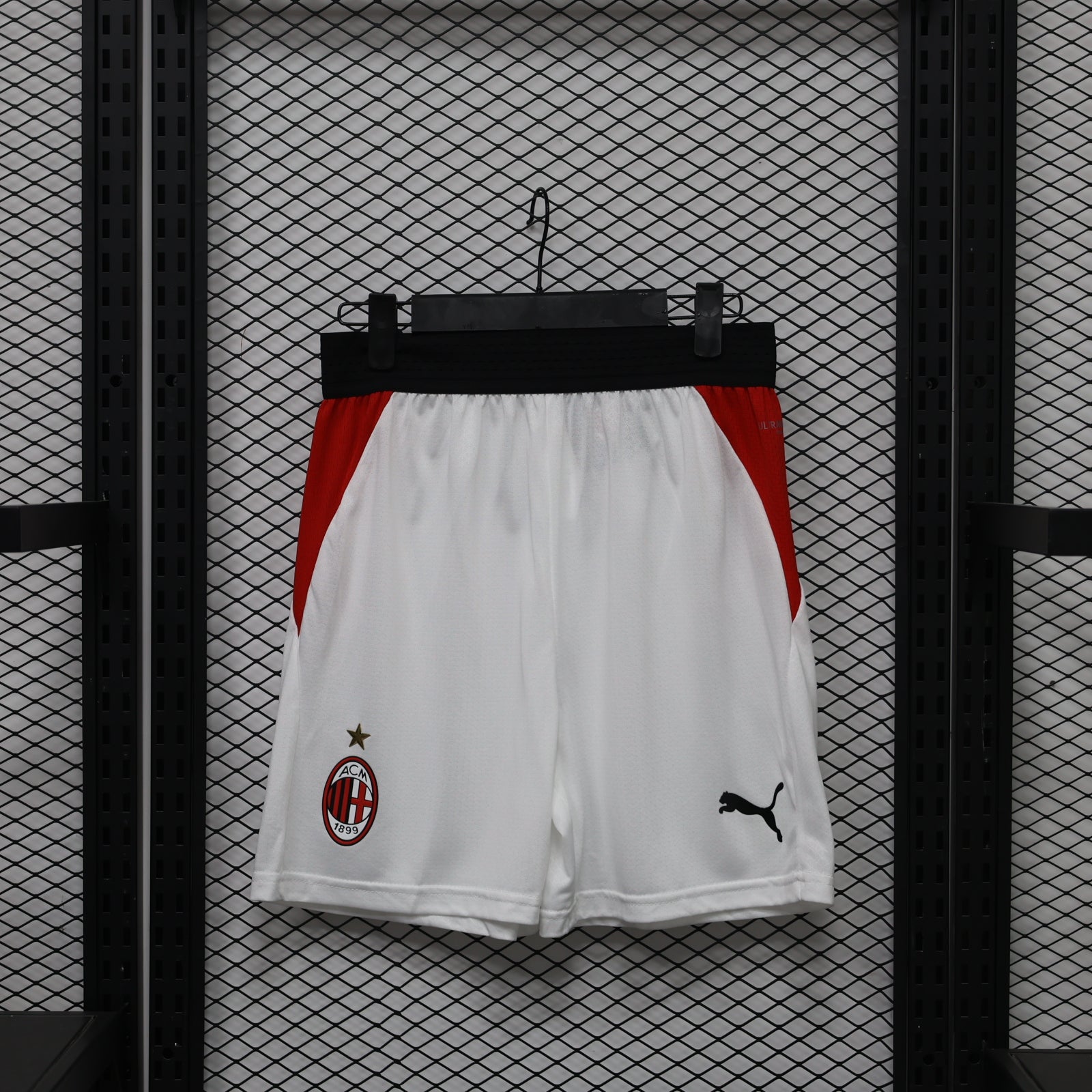 Short Oficial de Equipación – AC Milan (Temporada 2026/27)
