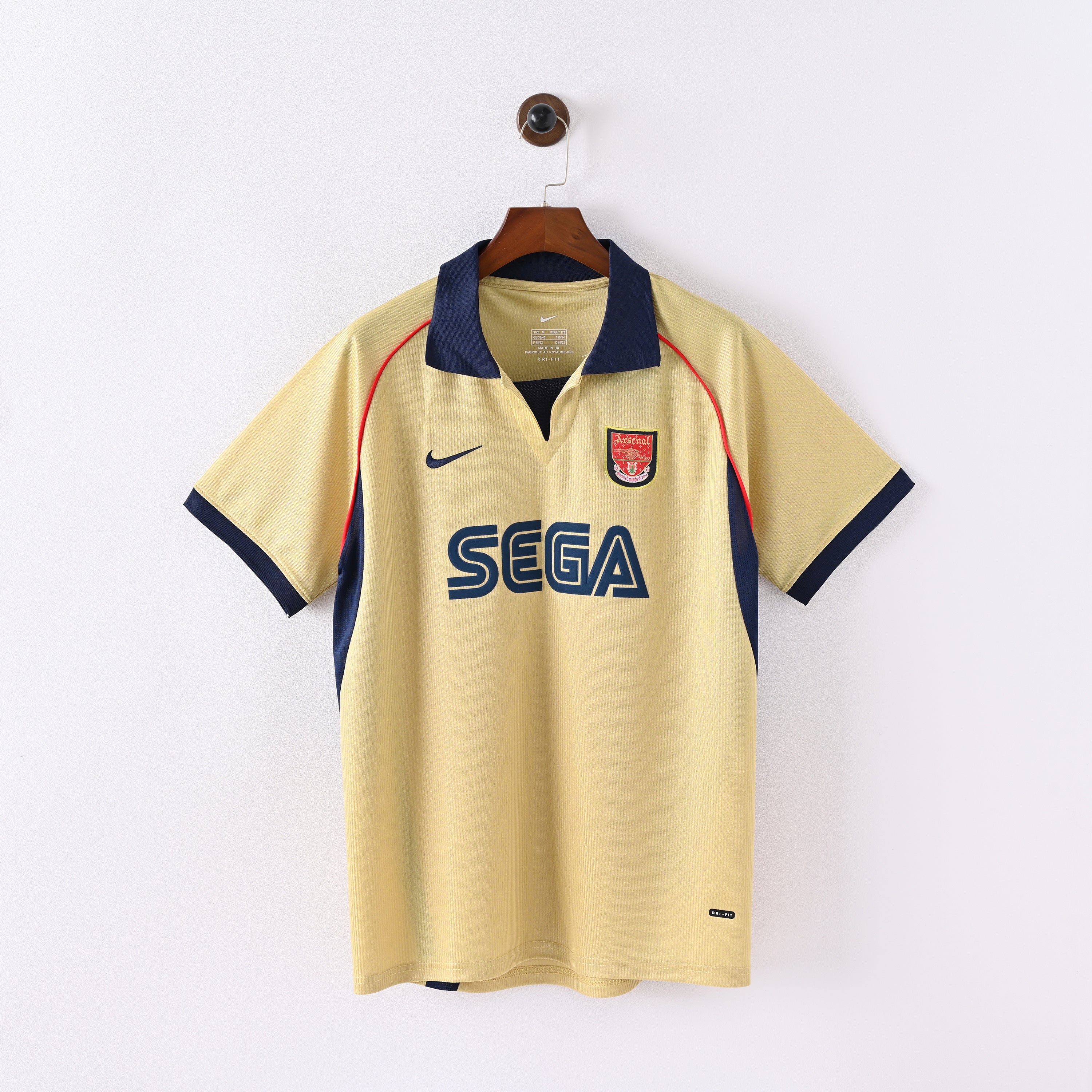 Camiseta Icónica Arsenal FC Temporada 2001/2002 (Visitante o Alternativa)