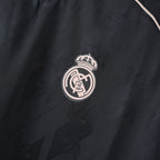 Camiseta Icónica Real Madrid Edición Especial Retro / Icon Collection