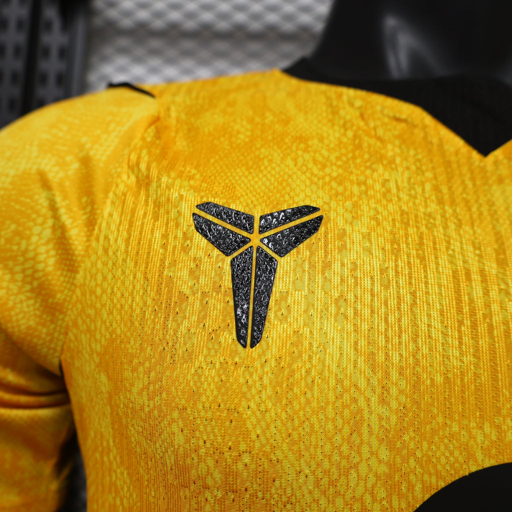 Camiseta especial del FC Barcelona x Kobe Bryant (Temporada 2024/25)