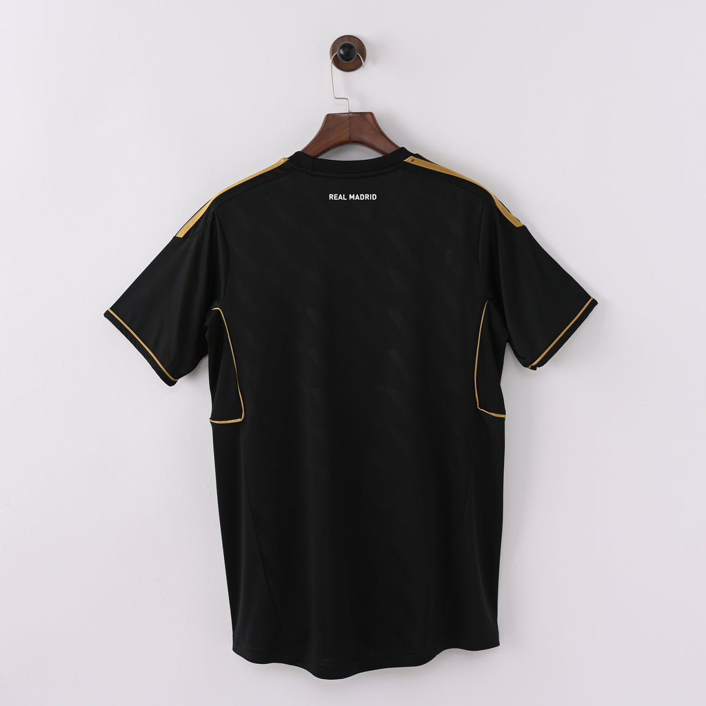 Camiseta Icónica Real Madrid Temporada 2011/2012 (Visitante o Alternativa)