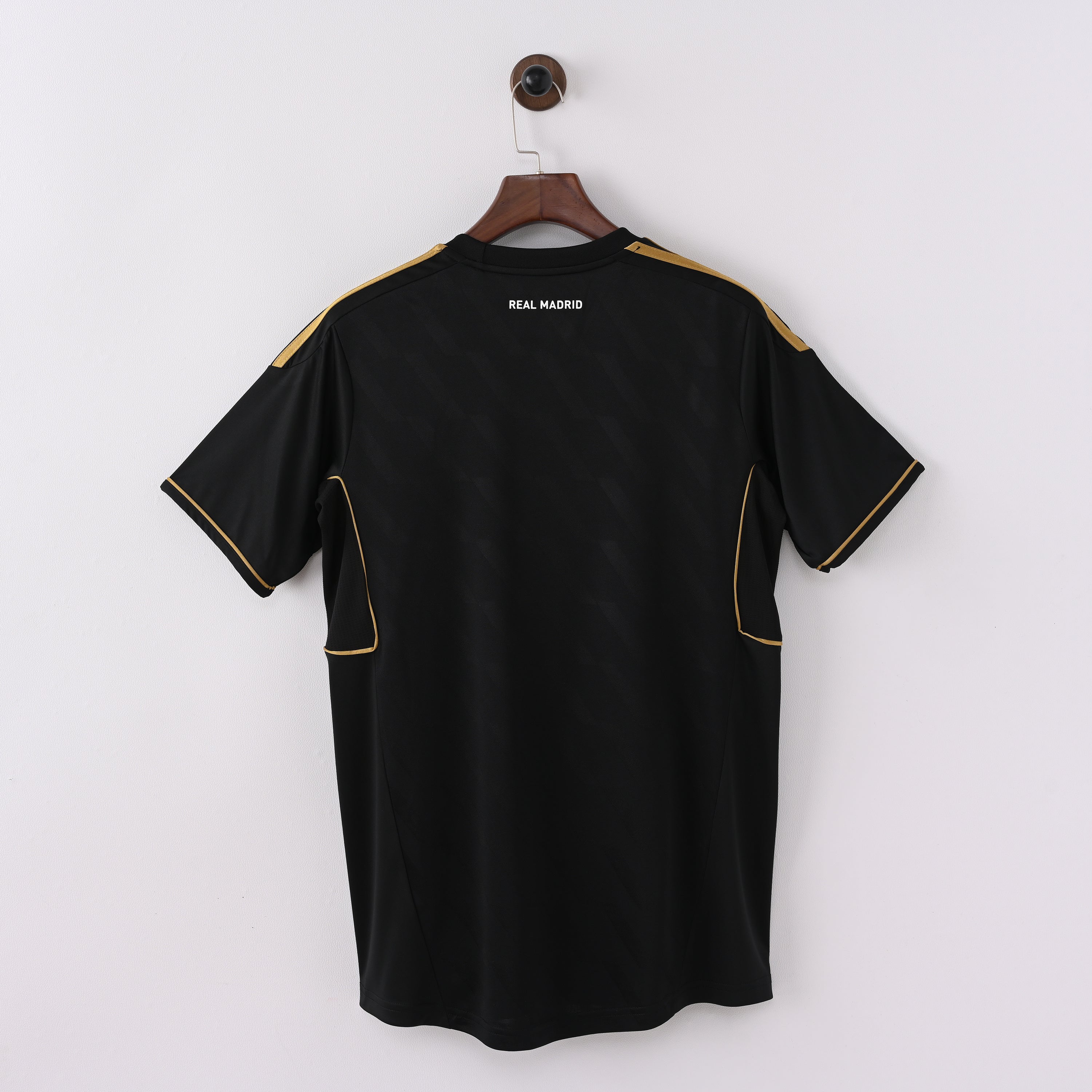 Camiseta Icónica Real Madrid Temporada 2011/2012 (Visitante o Alternativa)