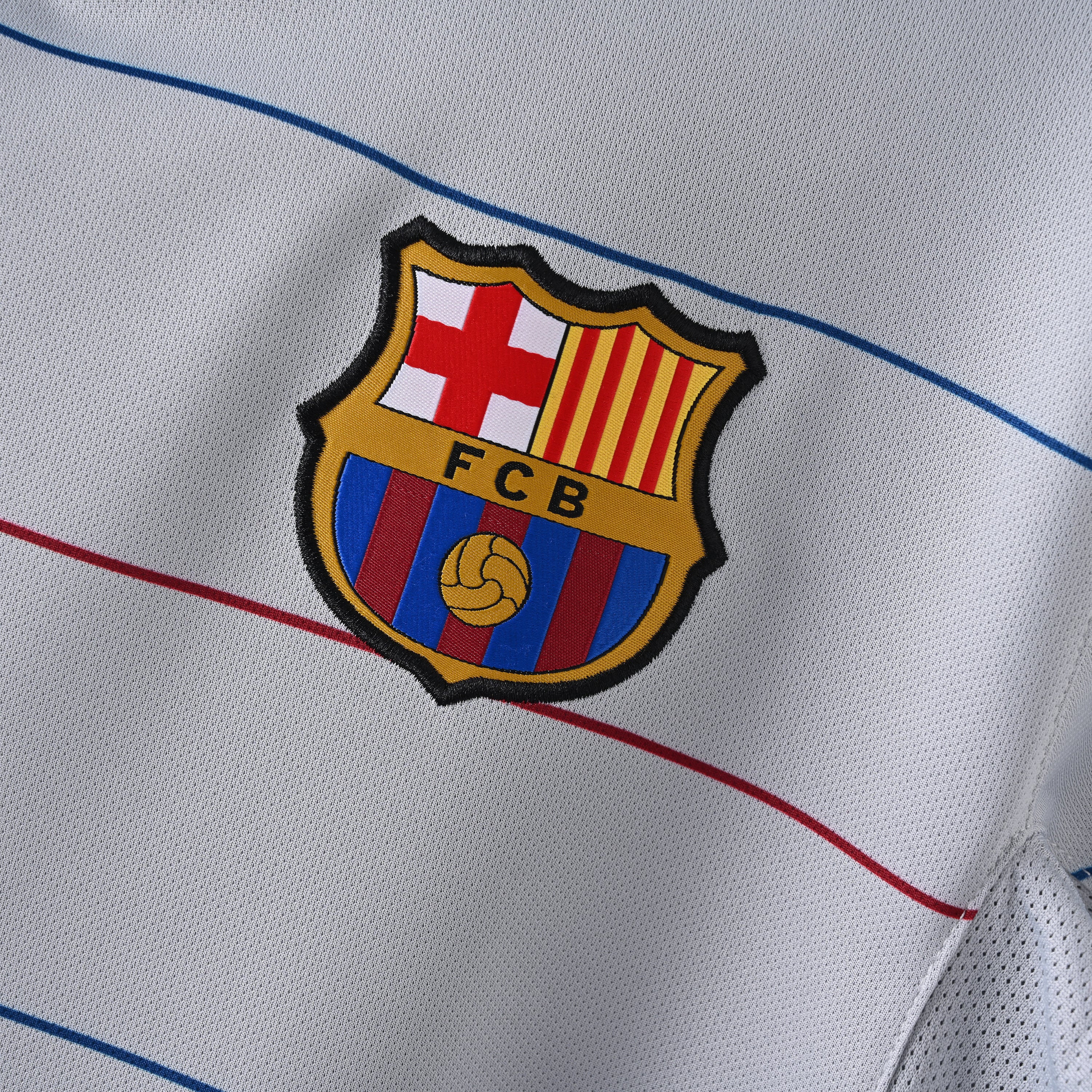 Camiseta Icónica FC Barcelona Temporada 1997/1998 (Visitante o Alternativa)