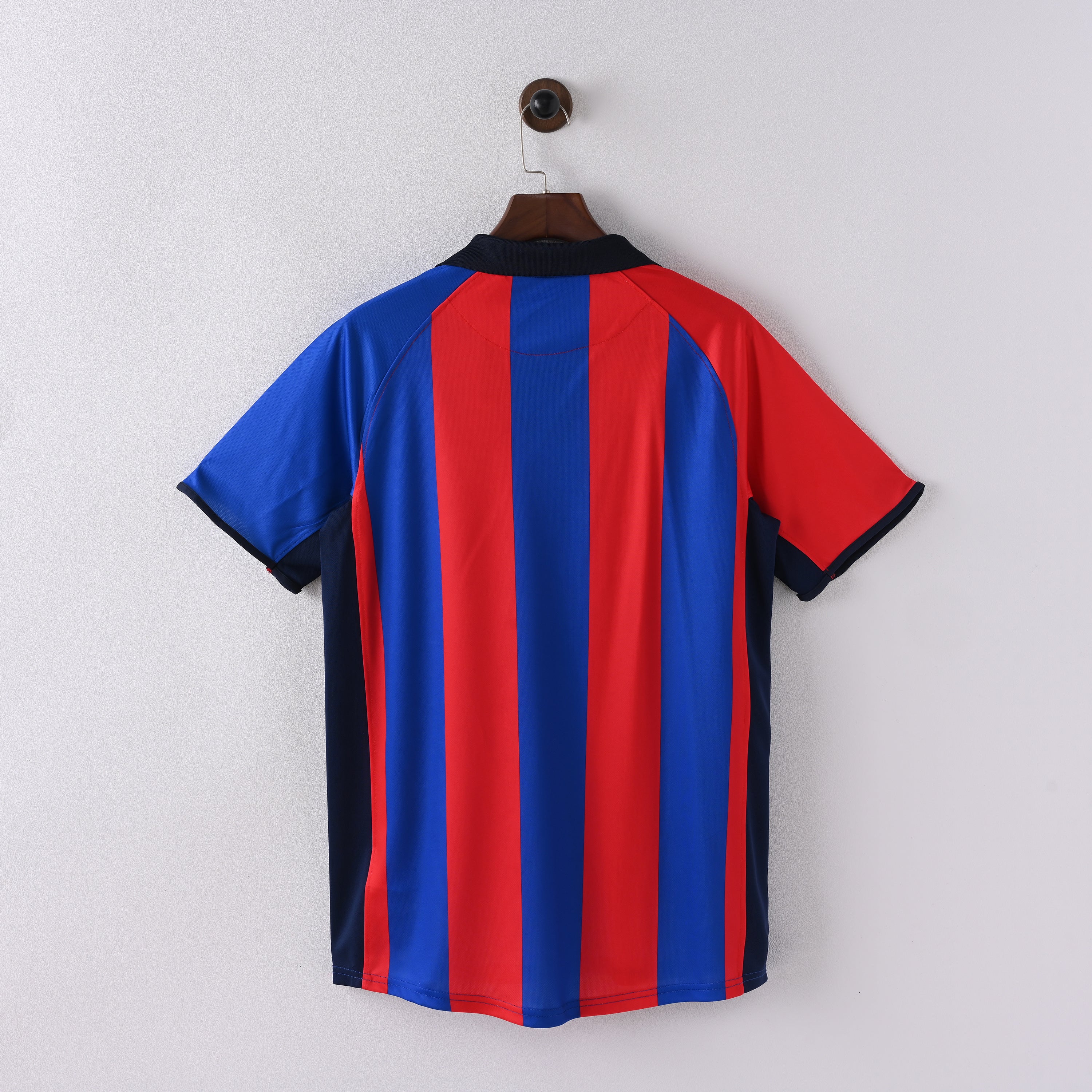 Camiseta Icónica FC Barcelona Temporada 1999/2000 (Local - Centenario)