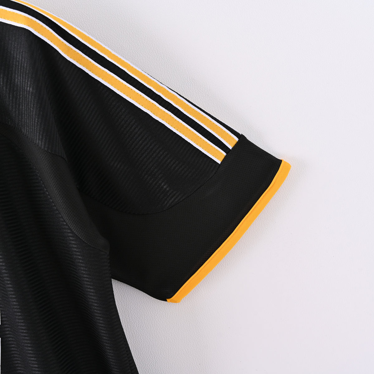 Camiseta Icónica Real Madrid Temporada 1999/2000 (Visitante o Alternativa - Centenario)
