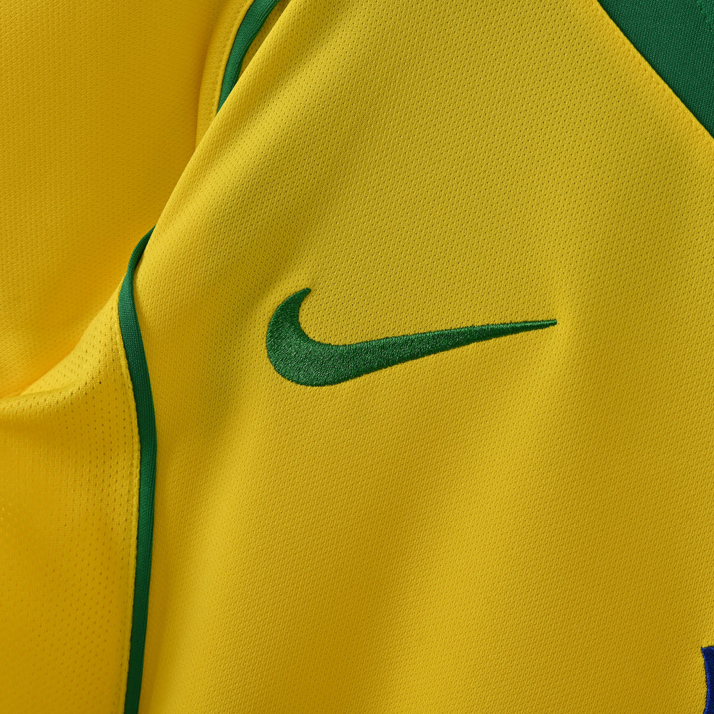 Camiseta Icónica Selección de Brasil Temporada 2004/2005