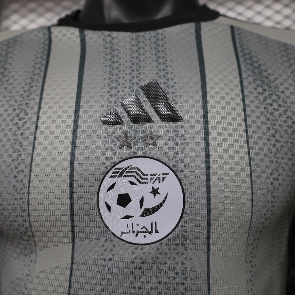 Selección de Argelia – Equipación Alternativa / Visitante (Temporada 2024/2025) 🇩🇿⚪⚫
