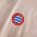 Camiseta Icónica Bayern de Múnich Temporada 1993/1994 (Visitante o Alternativa - Manga Larga)