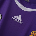 Camiseta Icónica Real Madrid Temporada 2006/2007 (Visitante o Alternativa)