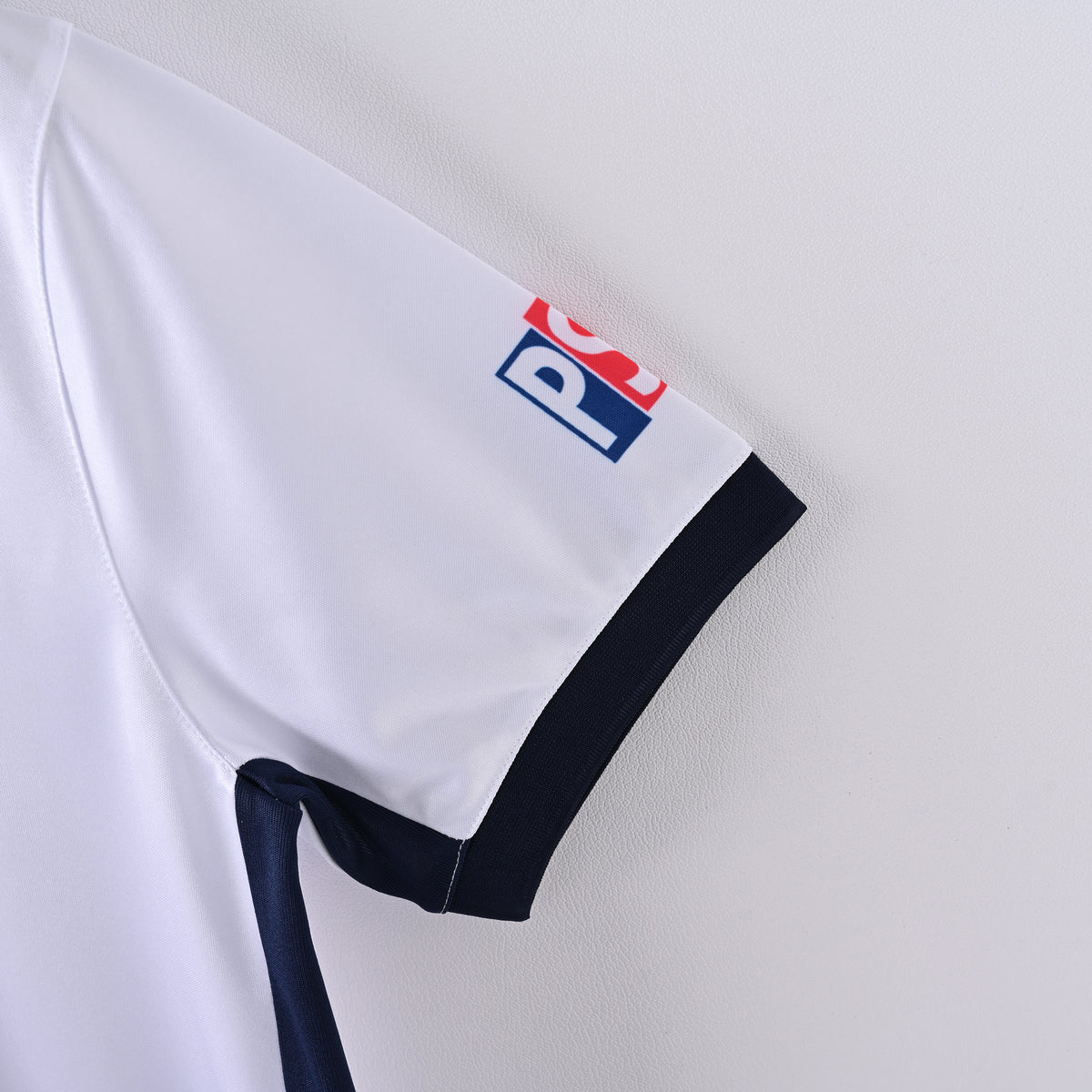 Camiseta Icónica Paris Saint-Germain Temporada 2000/2001 (Visitante o Alternativa)