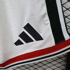 Short Oficial de Equipación – Manchester United (Temporada 2026/27)