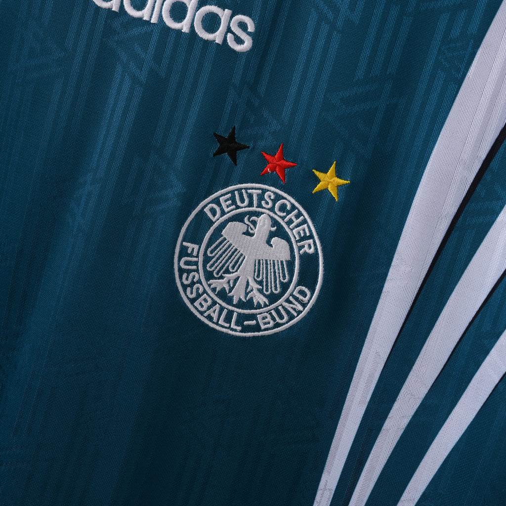 Camiseta Icónica Selección de Alemania Temporada 1994/1996 (Visitante)