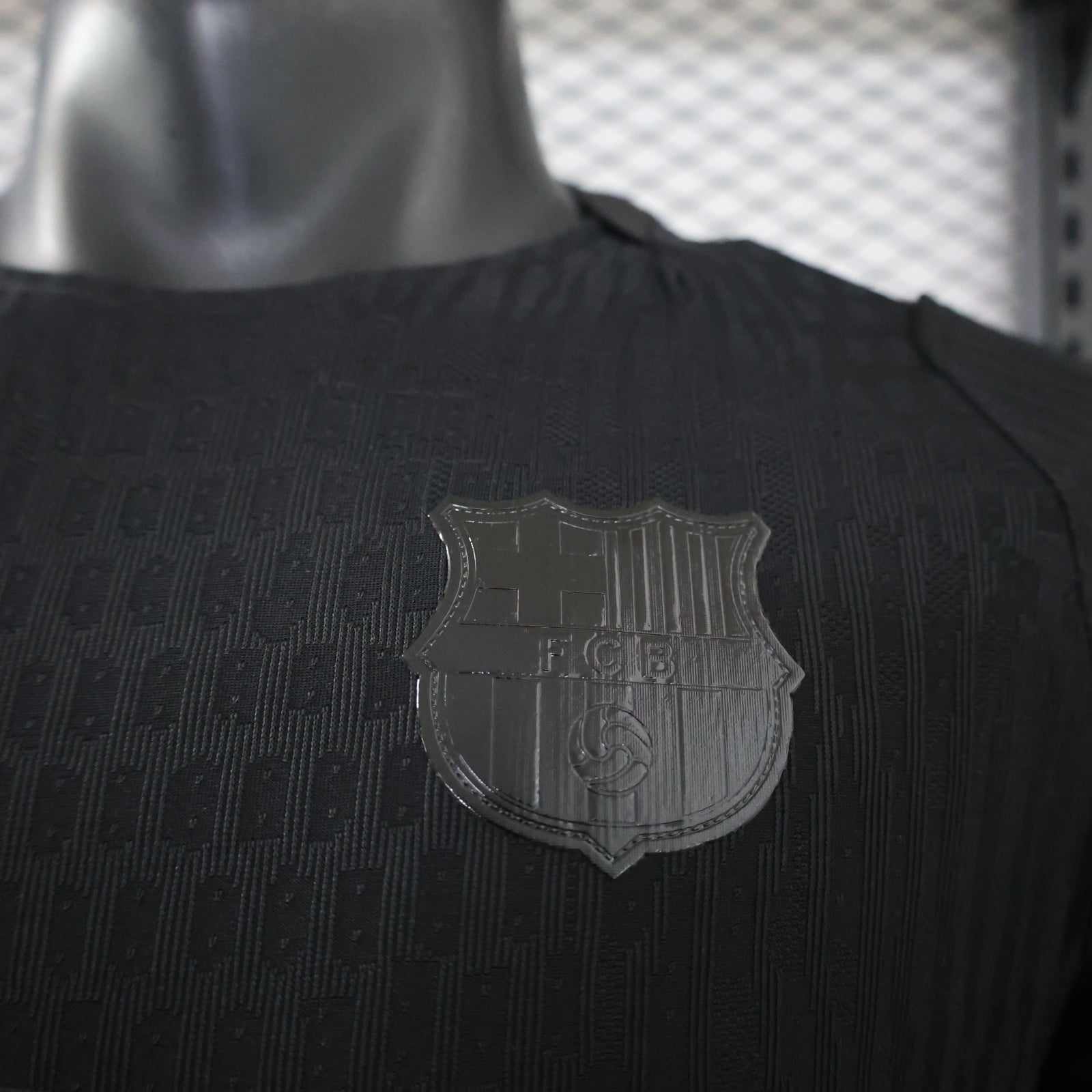 Stealth del FC Barcelona en color negro total