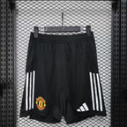 Short Oficial de Equipación – Manchester United (Temporada 2026/27)