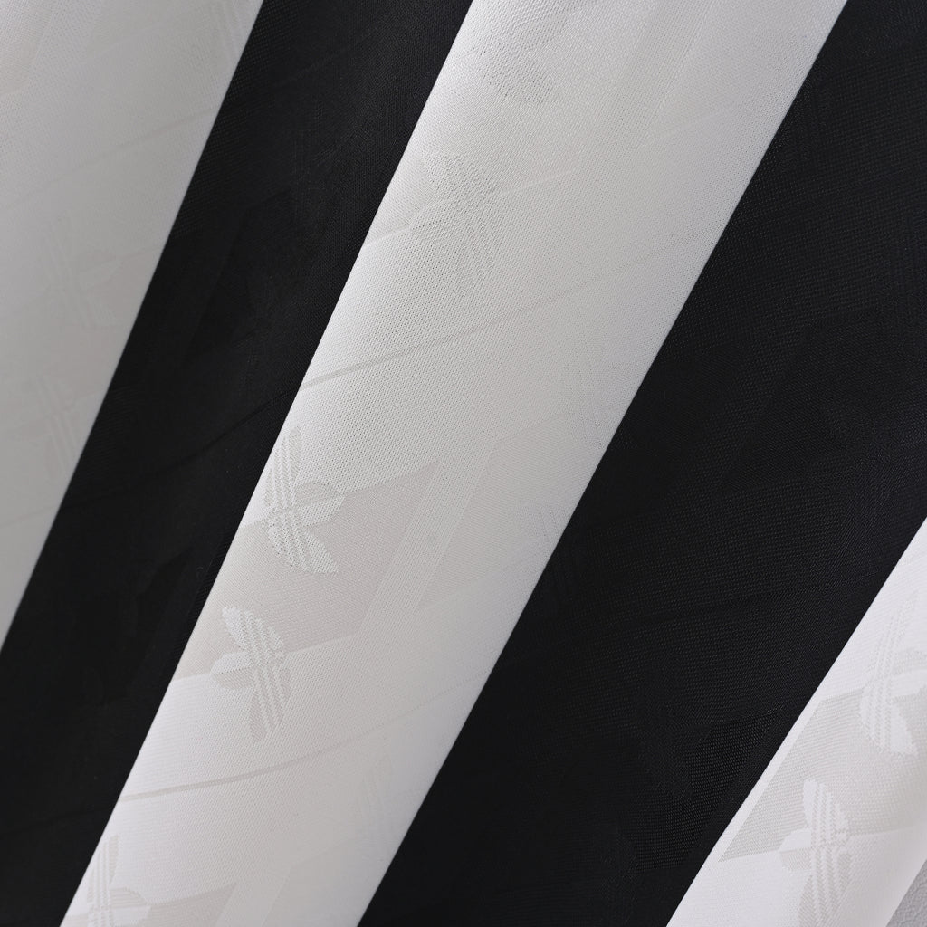 Camiseta Icónica Newcastle United Temporada 1996/1997 (Local)