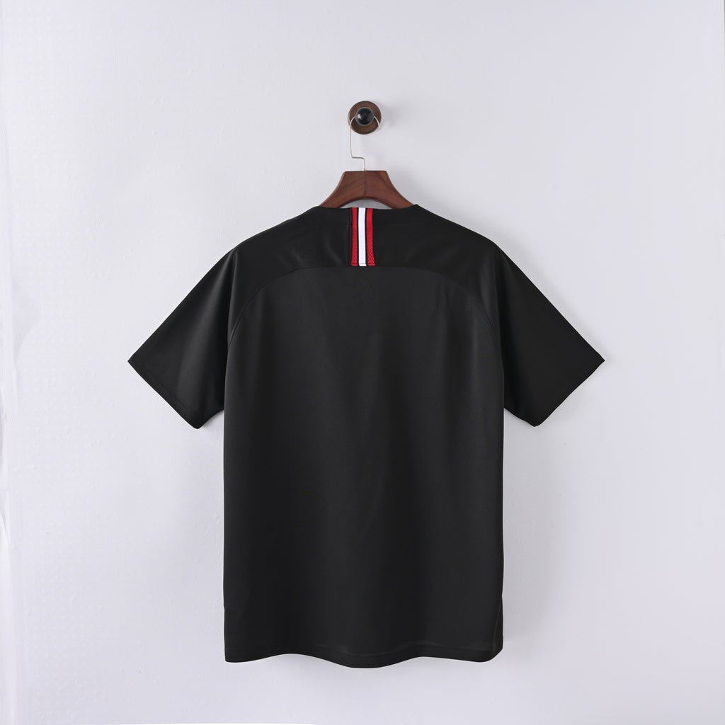 Camiseta Icónica Paris Saint-Germain Temporada 2018/2019 (Tercera / Colección Jordan - Negro)