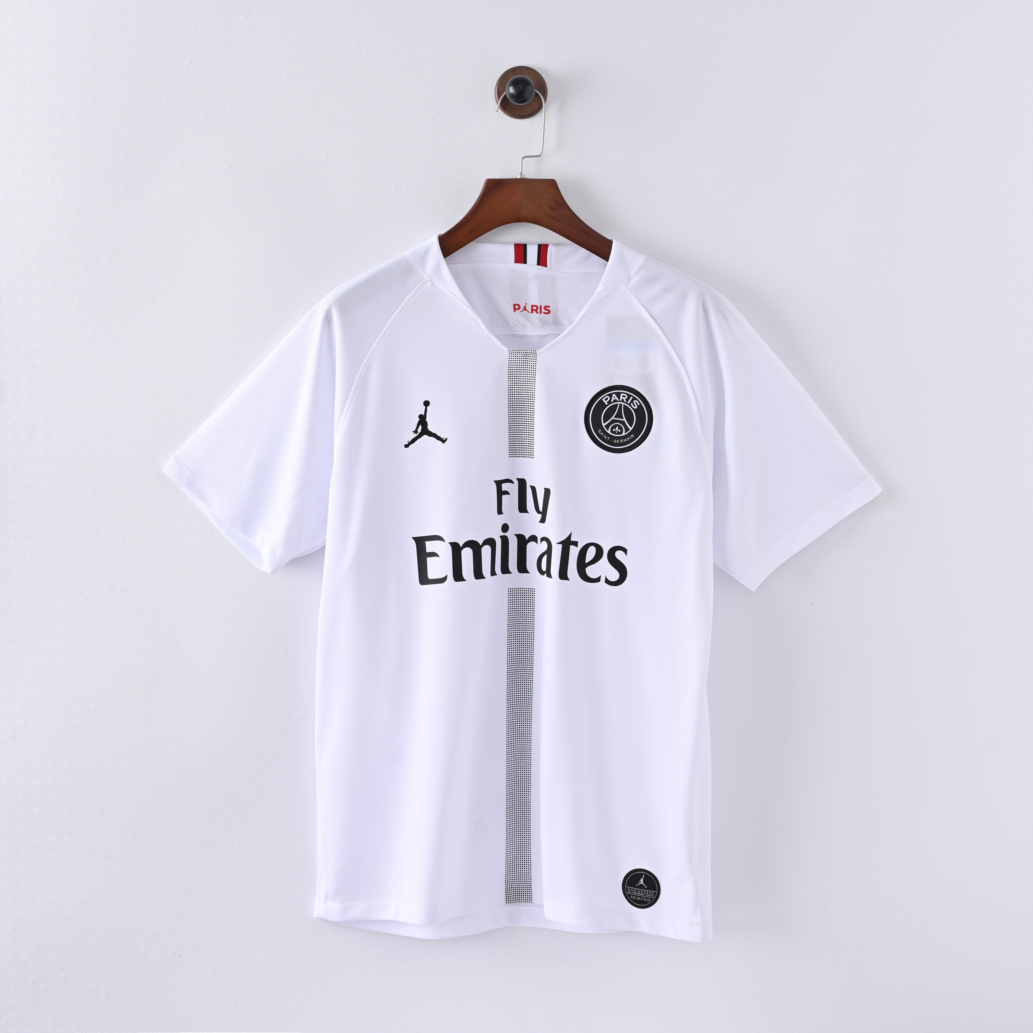 Camiseta Icónica Paris Saint-Germain Temporada 2018/2019 (Visitante o Alternativa - Colección Jordan)
