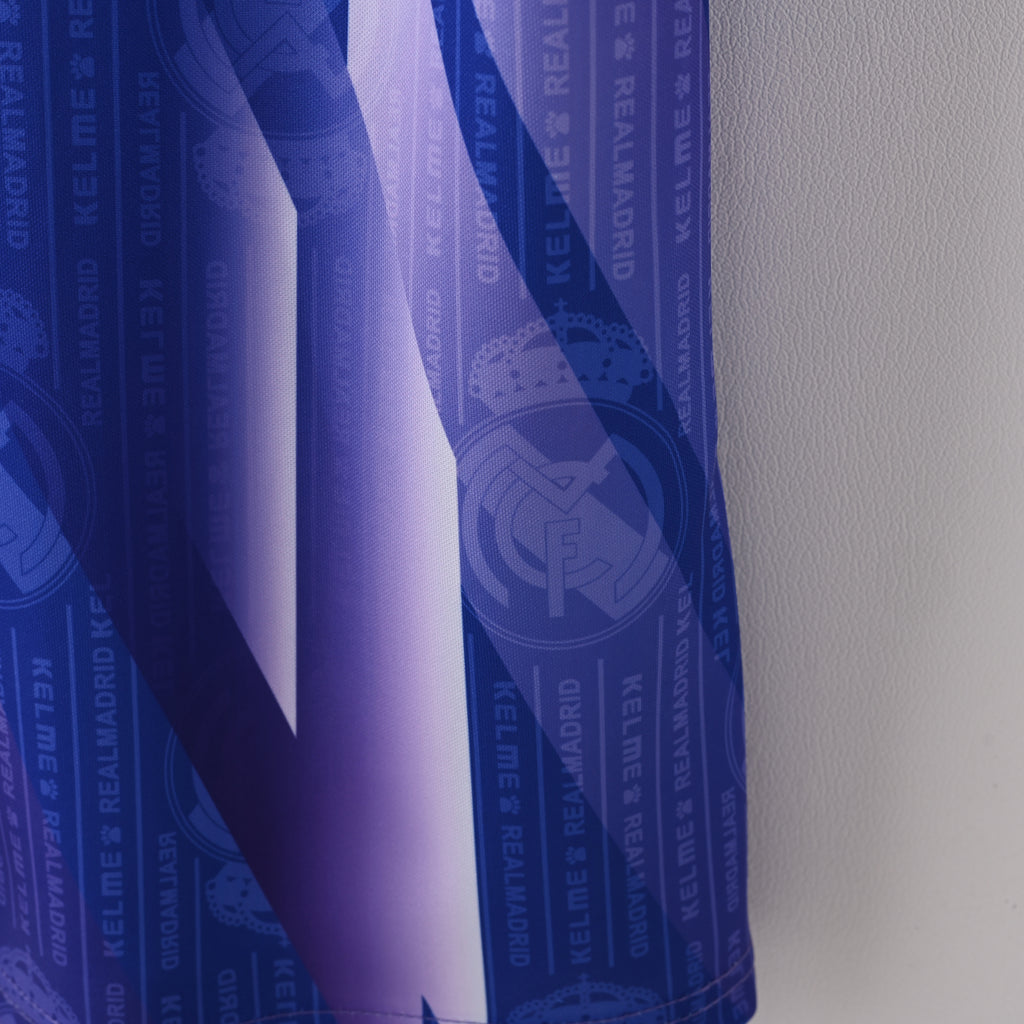 Camiseta Icónica Real Madrid Temporada 1994/1995 (Visitante o Alternativa)
