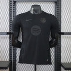 Stealth del FC Barcelona en color negro total