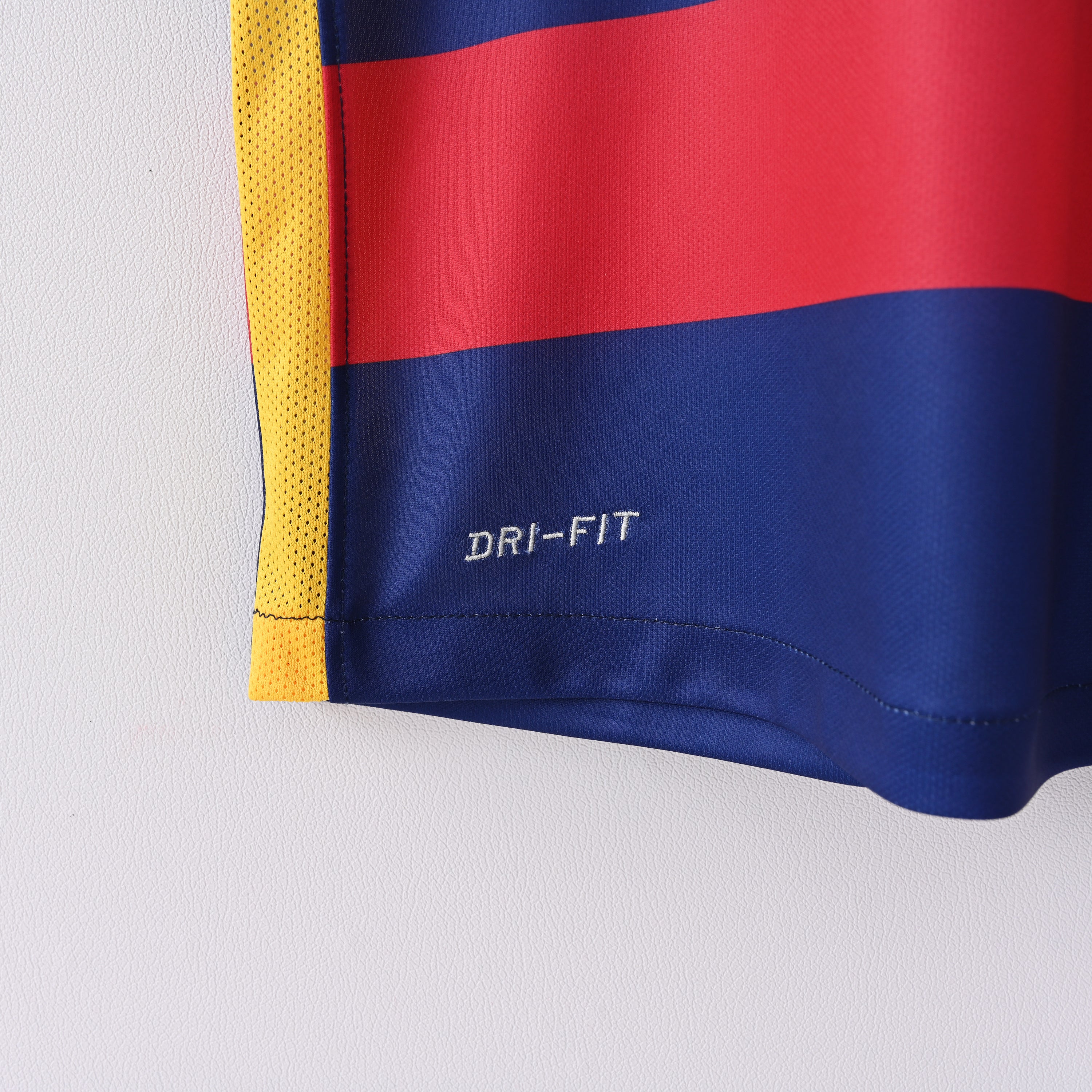 Camiseta Icónica FC Barcelona Temporada 2015/2016 (Local)