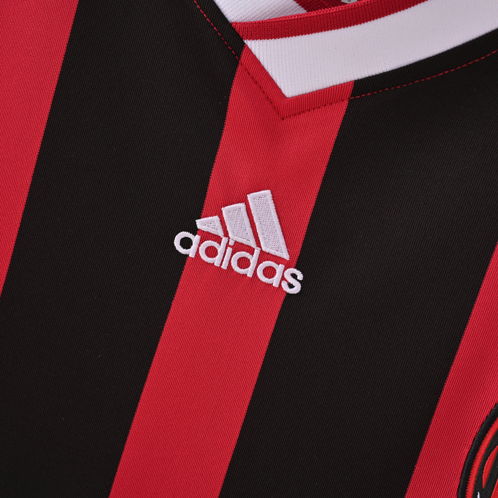 Camiseta Icónica AC Milan Temporada 2006/2007
