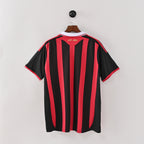 Camiseta Icónica AC Milan Temporada 2006/2007