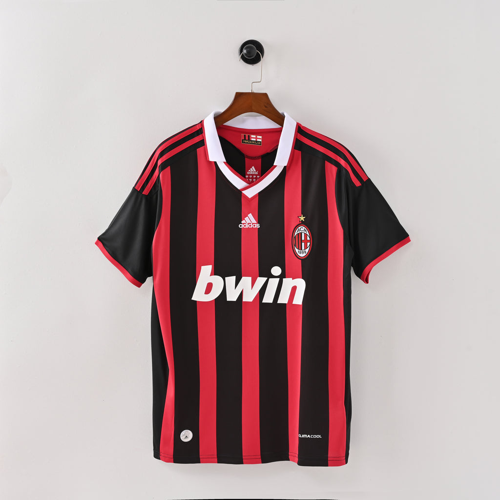 Camiseta Icónica AC Milan Temporada 2006/2007