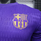 FC Barcelona x Kobe Bryant en color morado y detalles dorados (Temporada actual)