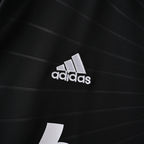 Camiseta Icónica Real Madrid Temporada 2010/2011 (Visitante o Alternativa)